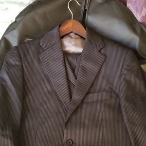 Men's suit